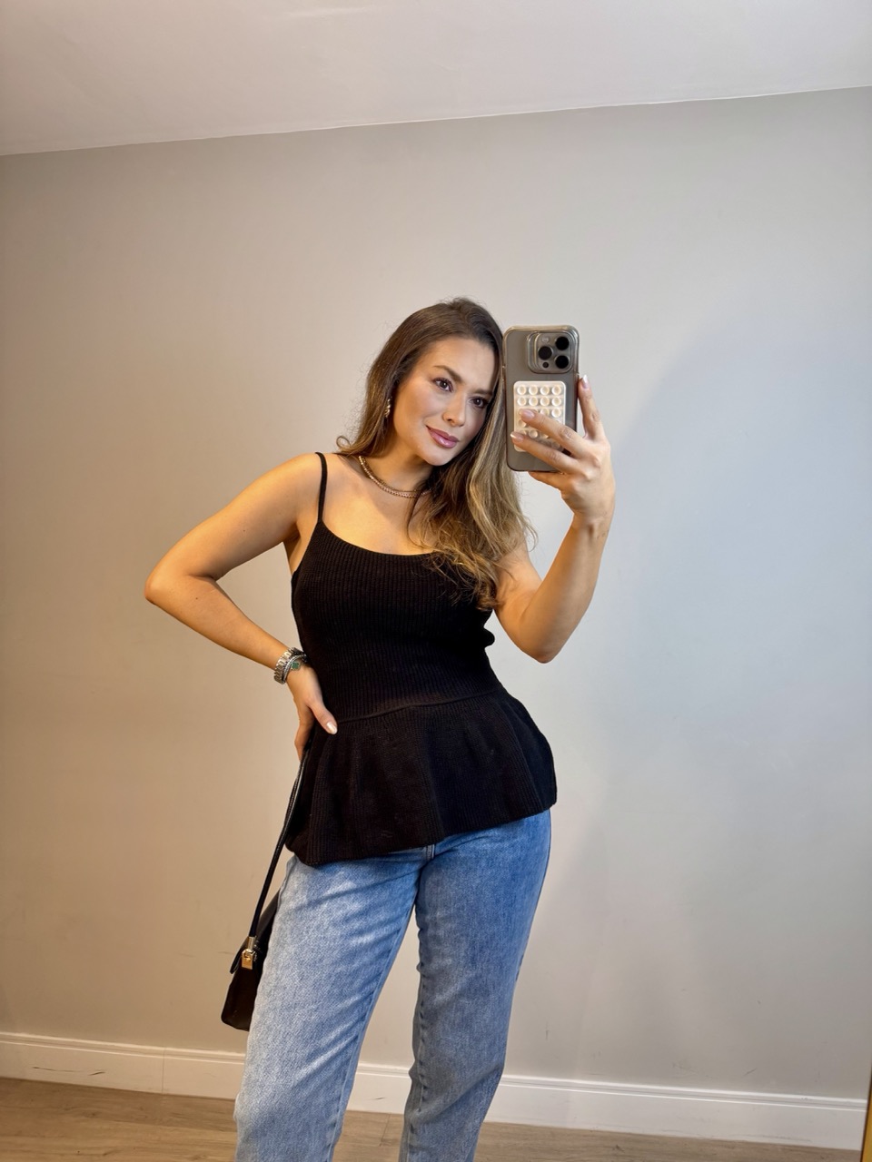 Blusa Peplum Alça Fina - Preta